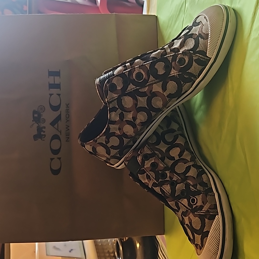 COACH SHOES